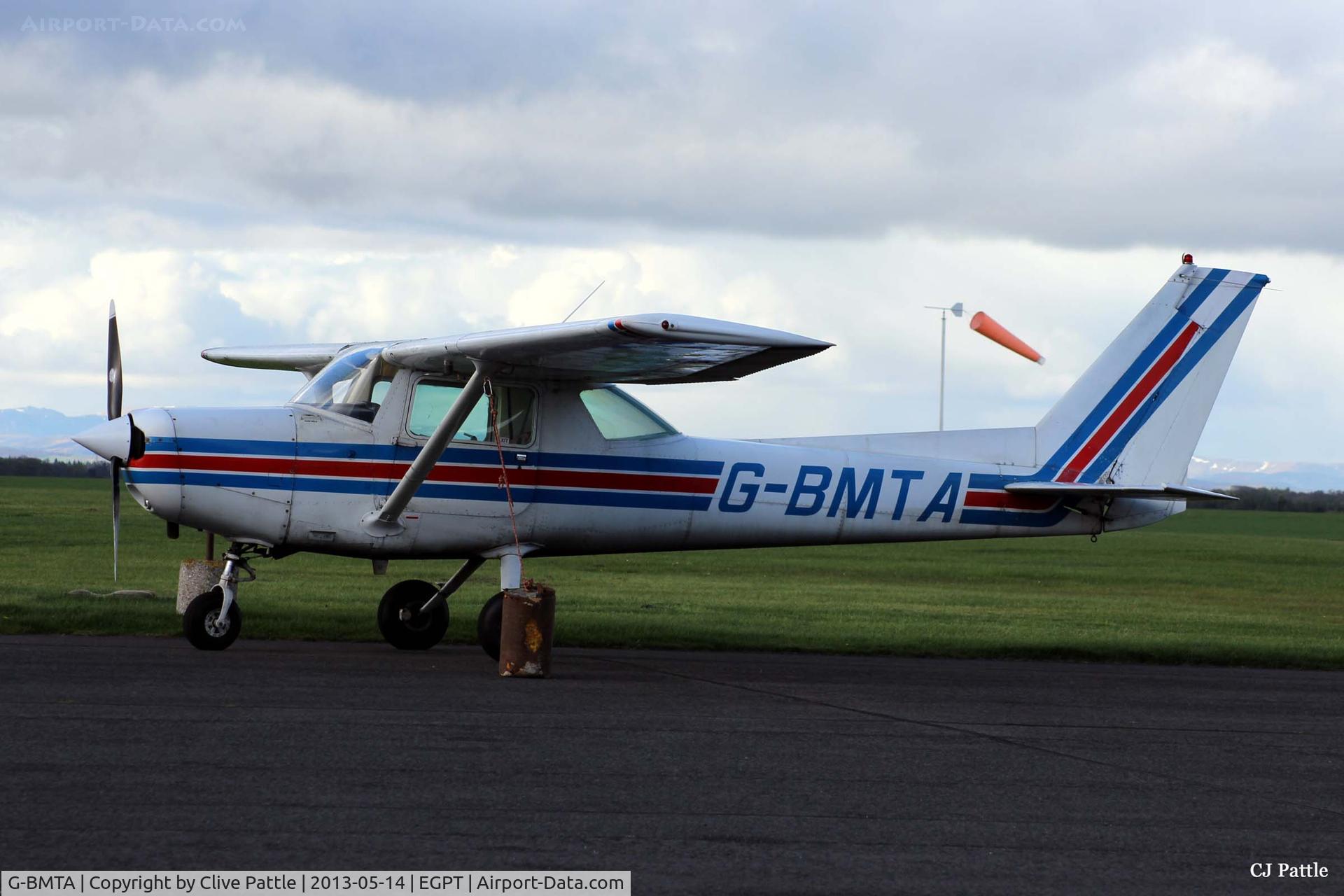 G-BMTA, 1979 Cessna 152 C/N 152-82864, Parked up at dusk in Perth EGPT