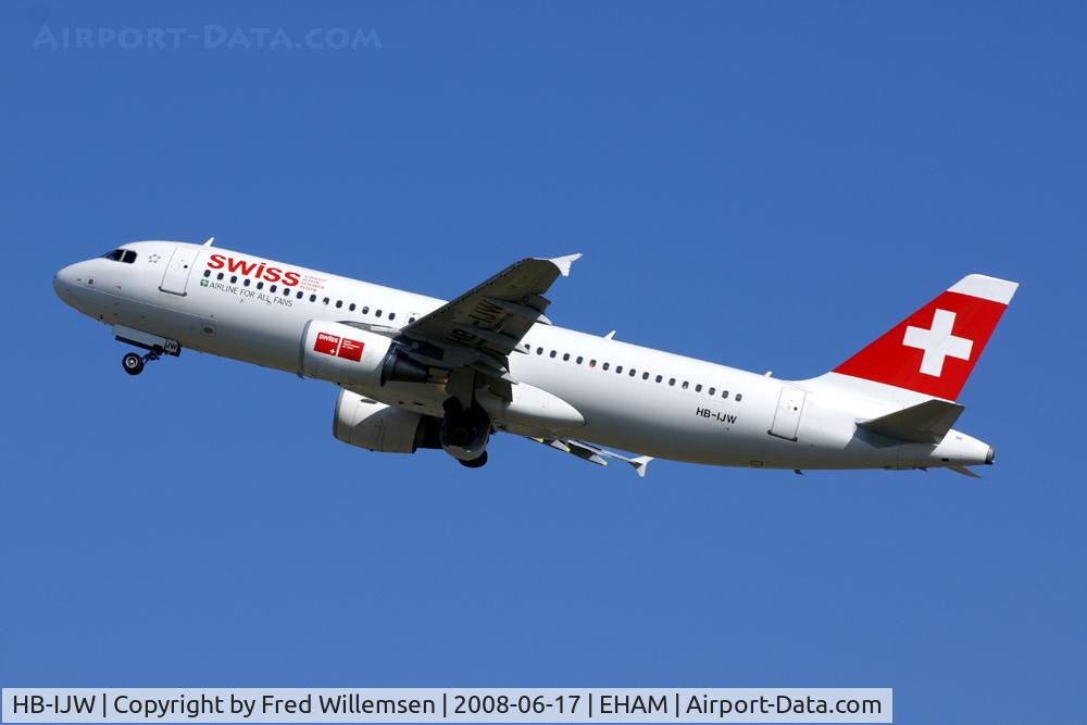 HB-IJW, 2003 Airbus A320-214 C/N 2134, SWISS