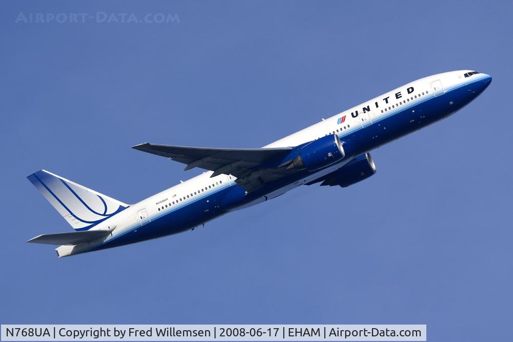 N768UA, 1995 Boeing 777-222 C/N 26919, UNITED
