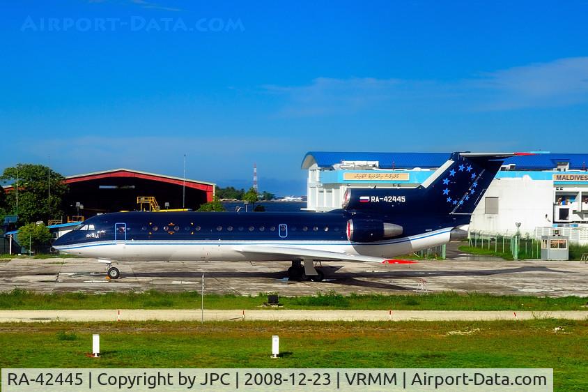 RA-42445, 1992 Yakovlev Yak-42D C/N 4520424116669, A charter, surely