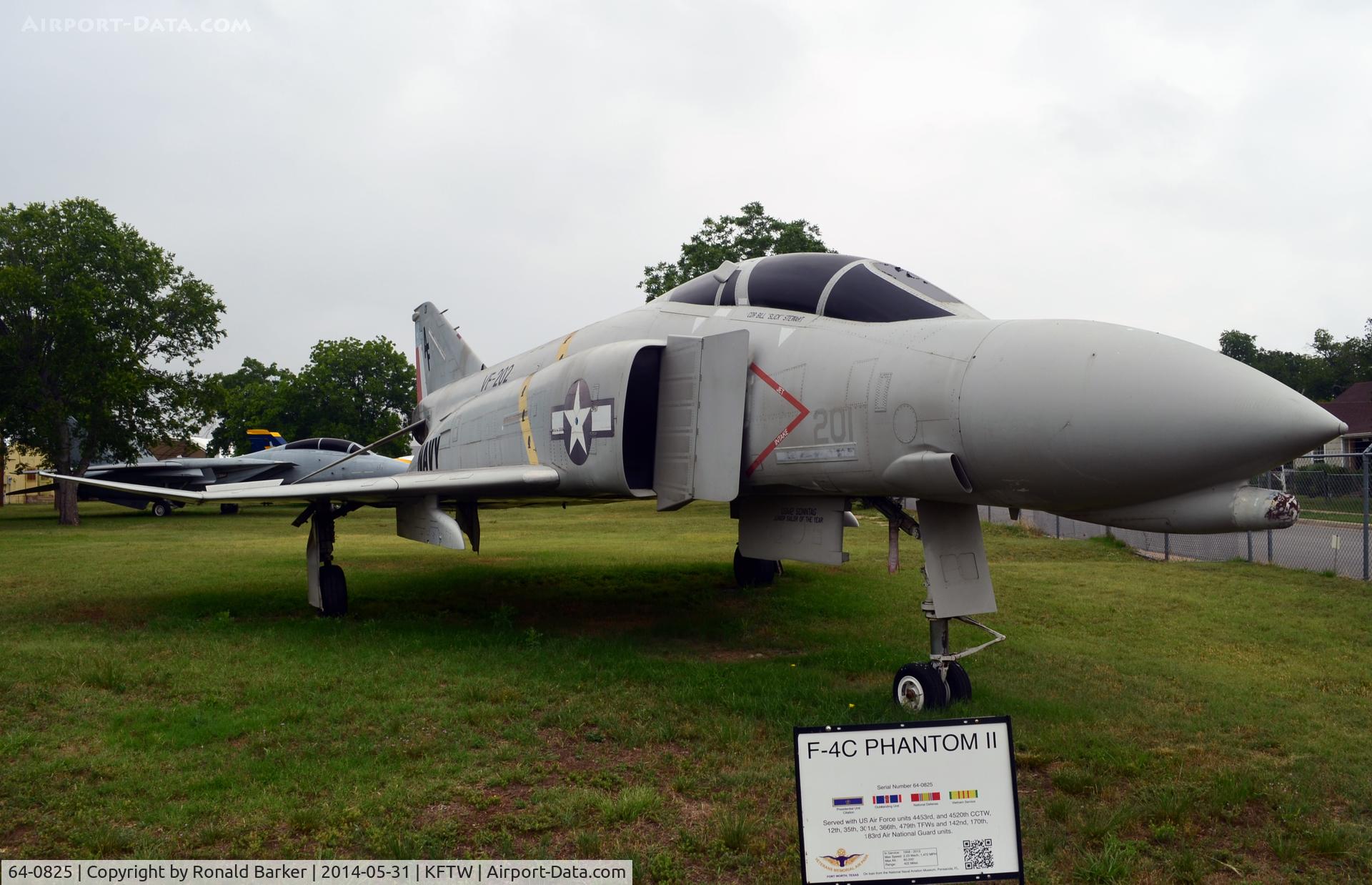 64-0825, 1964 McDonnell F-4C Phantom II C/N 1162, F-4C painted in US Navy colors Fort Worth Aviation Museum