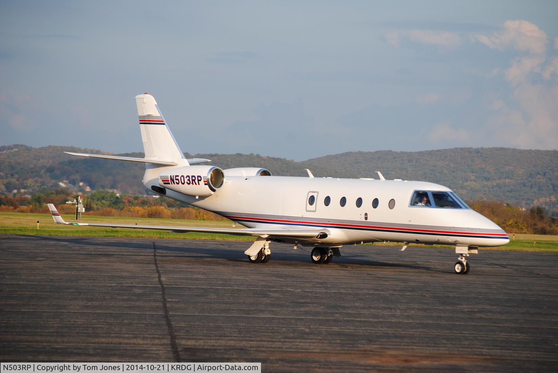 N503RP, 2006 Israel Aircraft Industries Gulfstream G150 C/N 215, Shortly after landing at KRDG after a flight from Chicago.