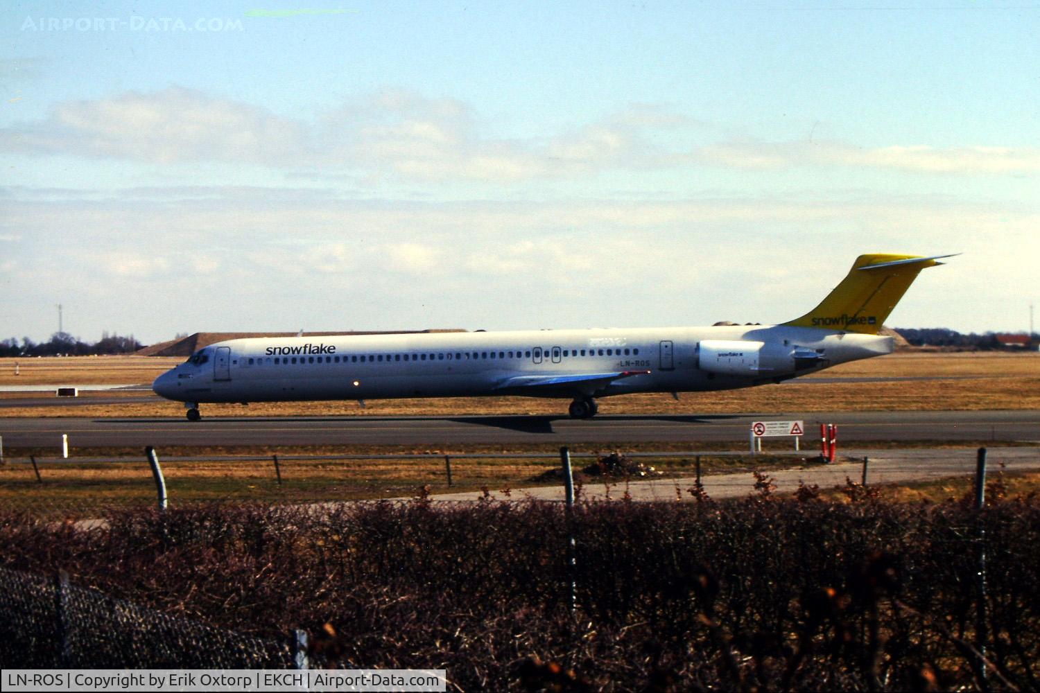 LN-ROS, 1986 McDonnell Douglas MD-83 (DC-9-83) C/N 49421, LN-ROS in CPH 2004-04
