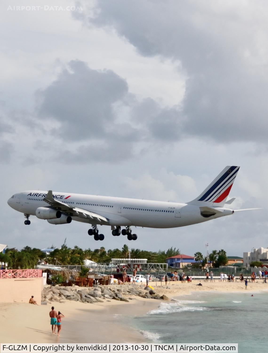 F-GLZM, 1998 Airbus A340-313X C/N 237, On short finals to St Maarten.