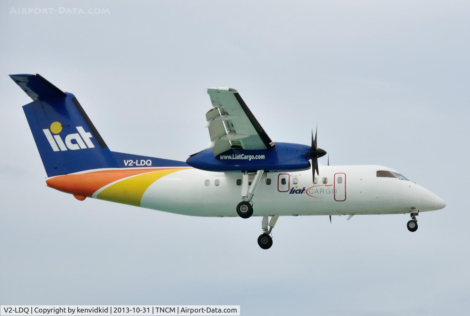 V2-LDQ, 1988 De Havilland Canada DHC-8-102 Dash 8 C/N 113, On short finals to St Maarten.