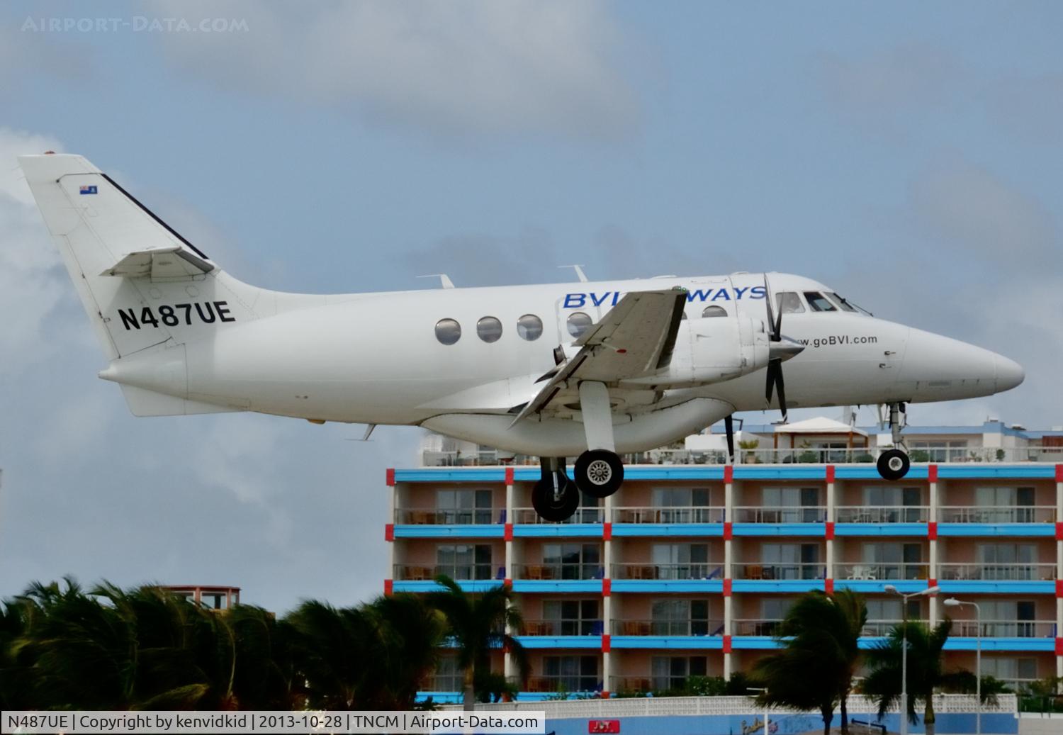 N487UE, 1990 British Aerospace BAe-3201 Jetstream C/N 906, On short finals to St Maarten.