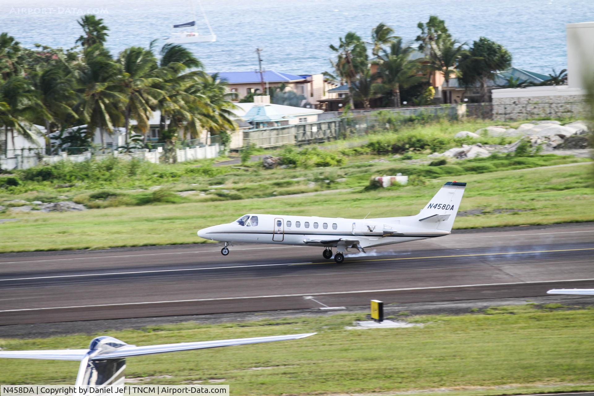 N458DA, Cessna 560 C/N 560-0458, N458DA