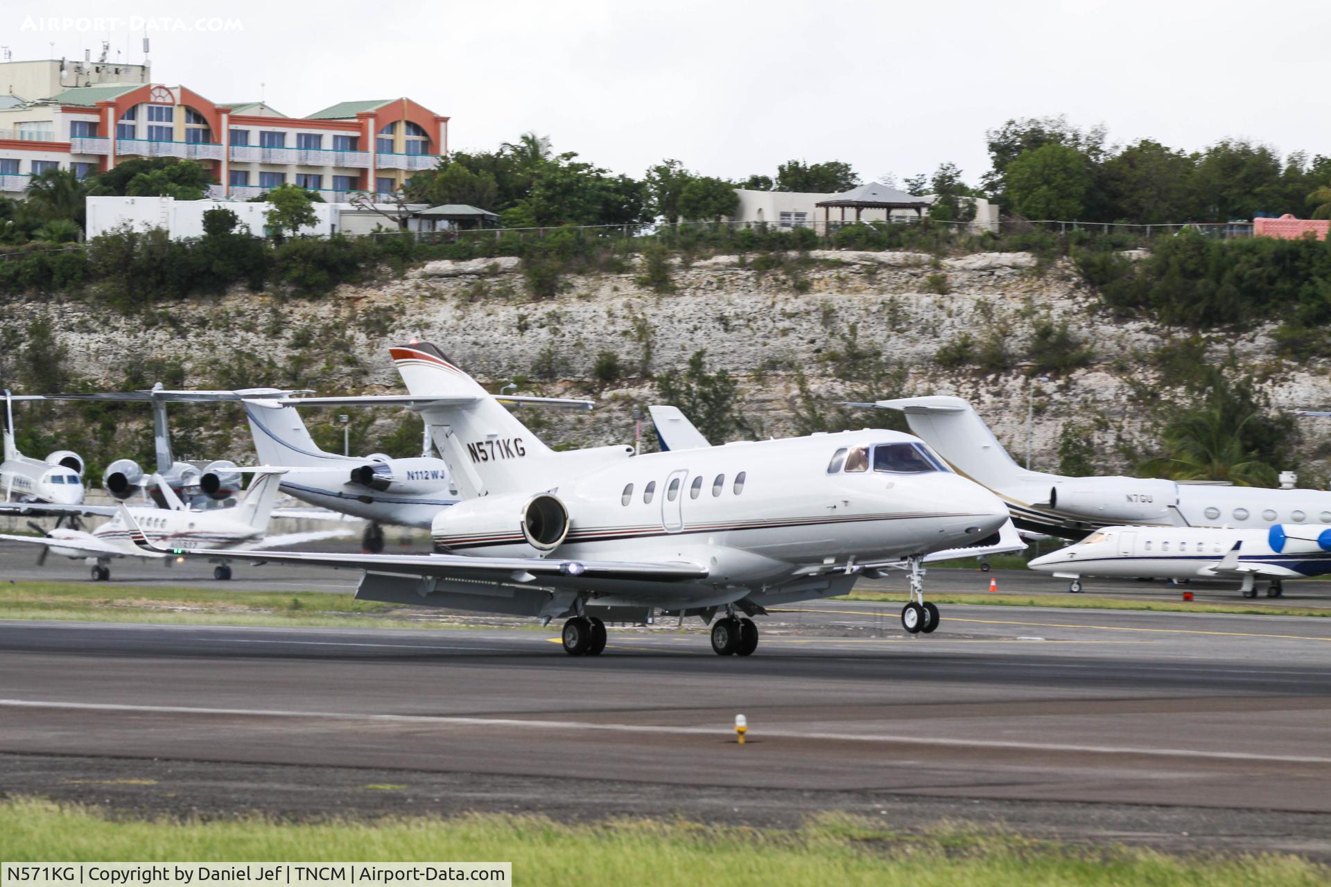 N571KG, Hawker Beechcraft Hawker 900XP C/N HA-0179, N571KG