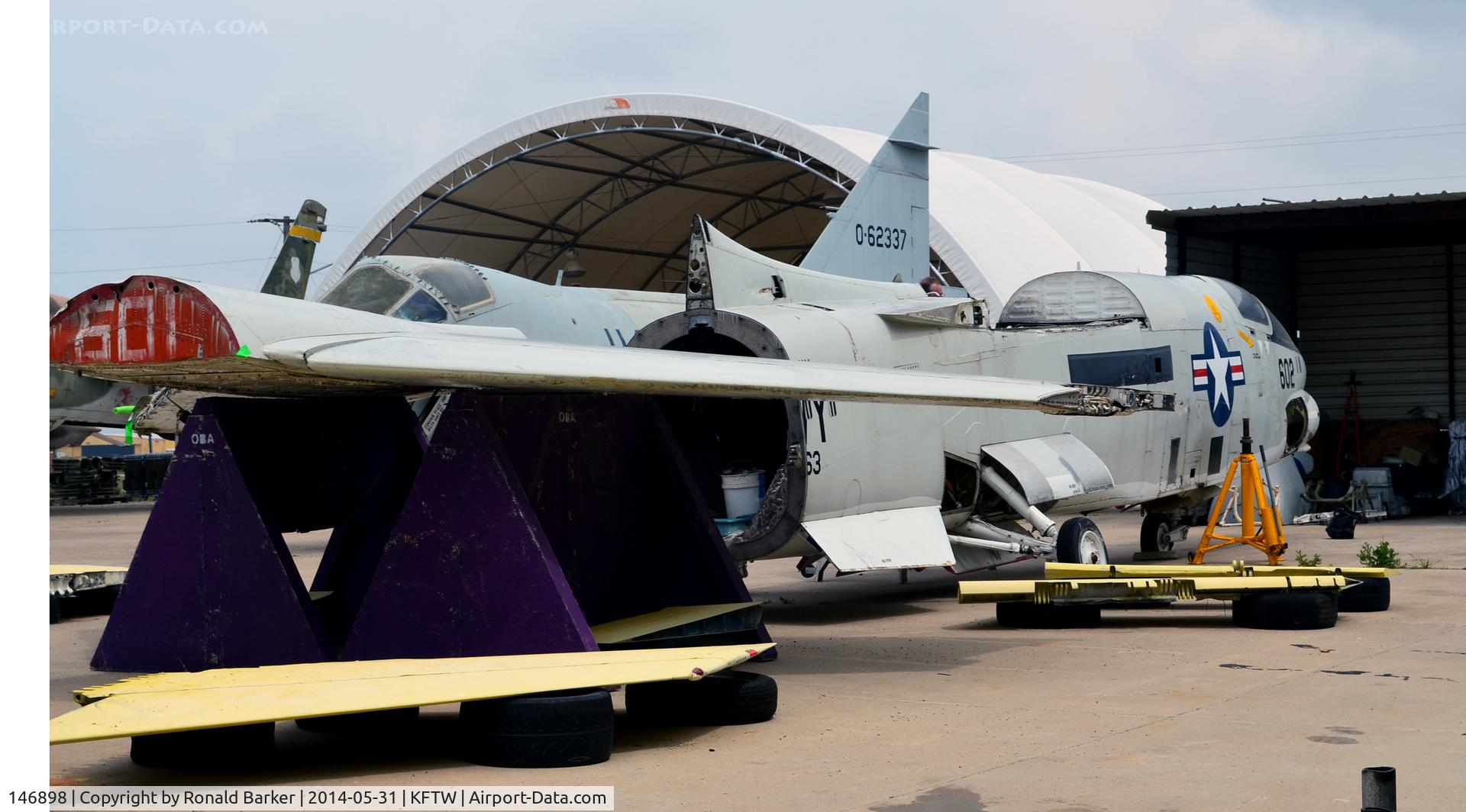 146898, Vought RF-8G Crusader C/N 728, Fort Worth Aviation Museum