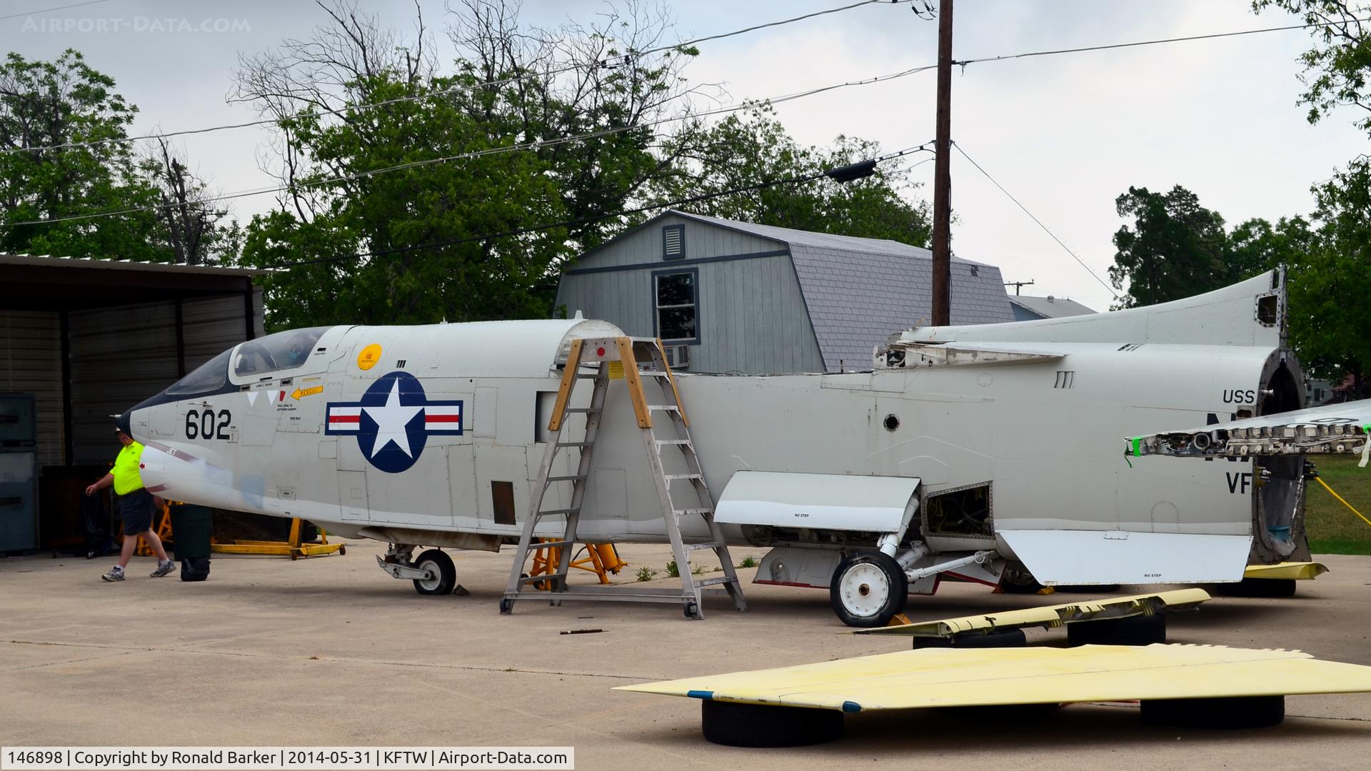 146898, Vought RF-8G Crusader C/N 728, Fort Worth Aviation Museum