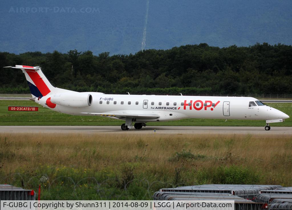 F-GUBG, 2005 Embraer EMB-145MP (ERJ-145MP) C/N 145890, Taxiing holding point rwy 23 for departure...