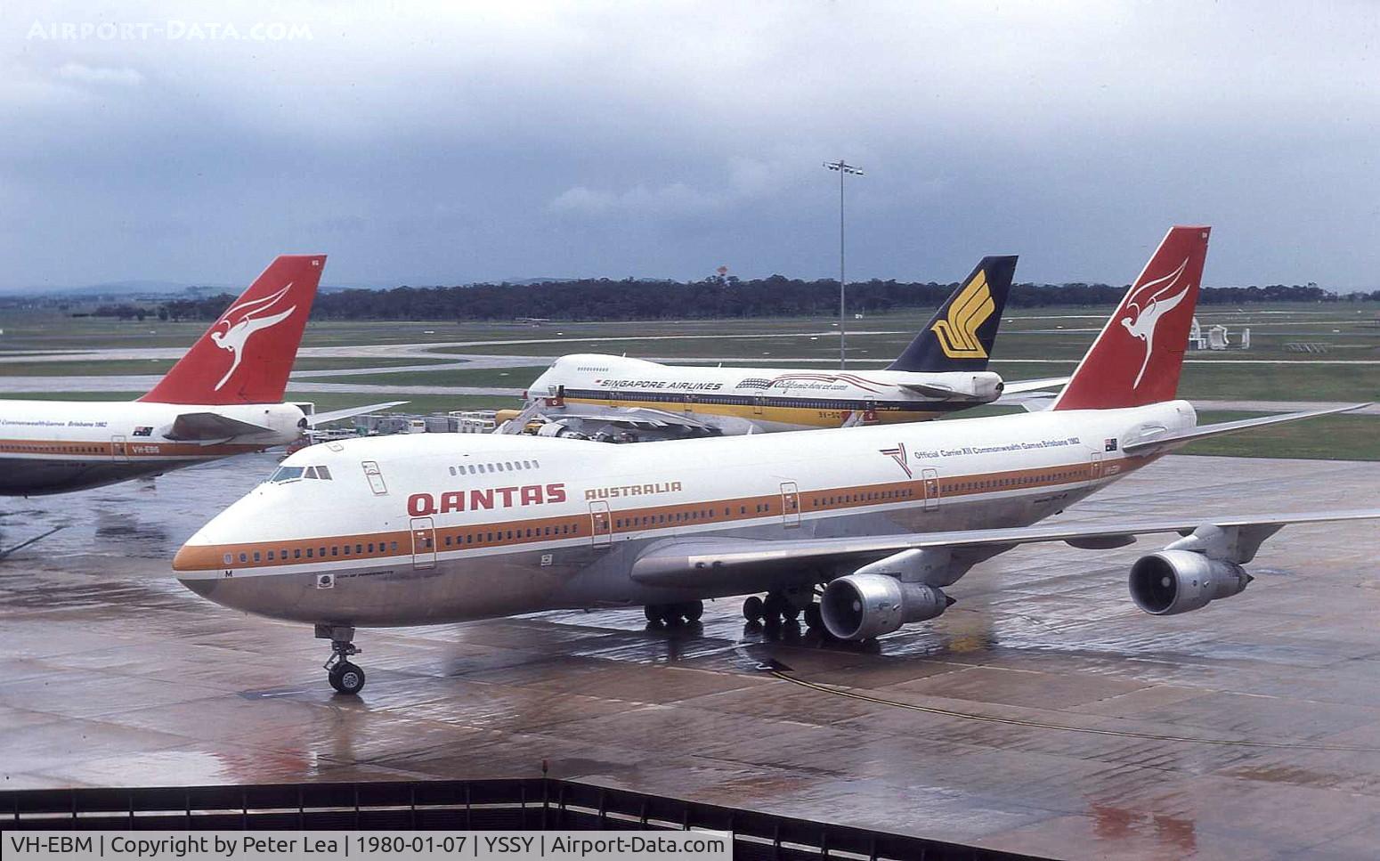 VH-EBM, 1977 Boeing 747-238B C/N 21352, Qantas Boeing 747-239B at Sydney Airport