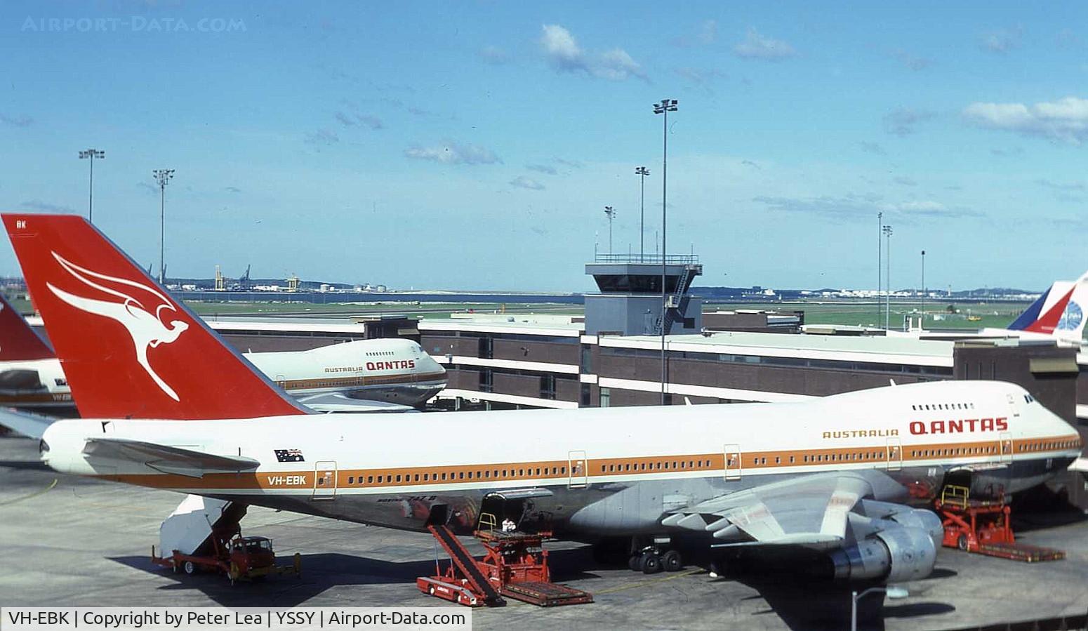 VH-EBK, 1975 Boeing 747-238B C/N 21140, Qantas Boeing 747-238B at Sydney Airport in 1982