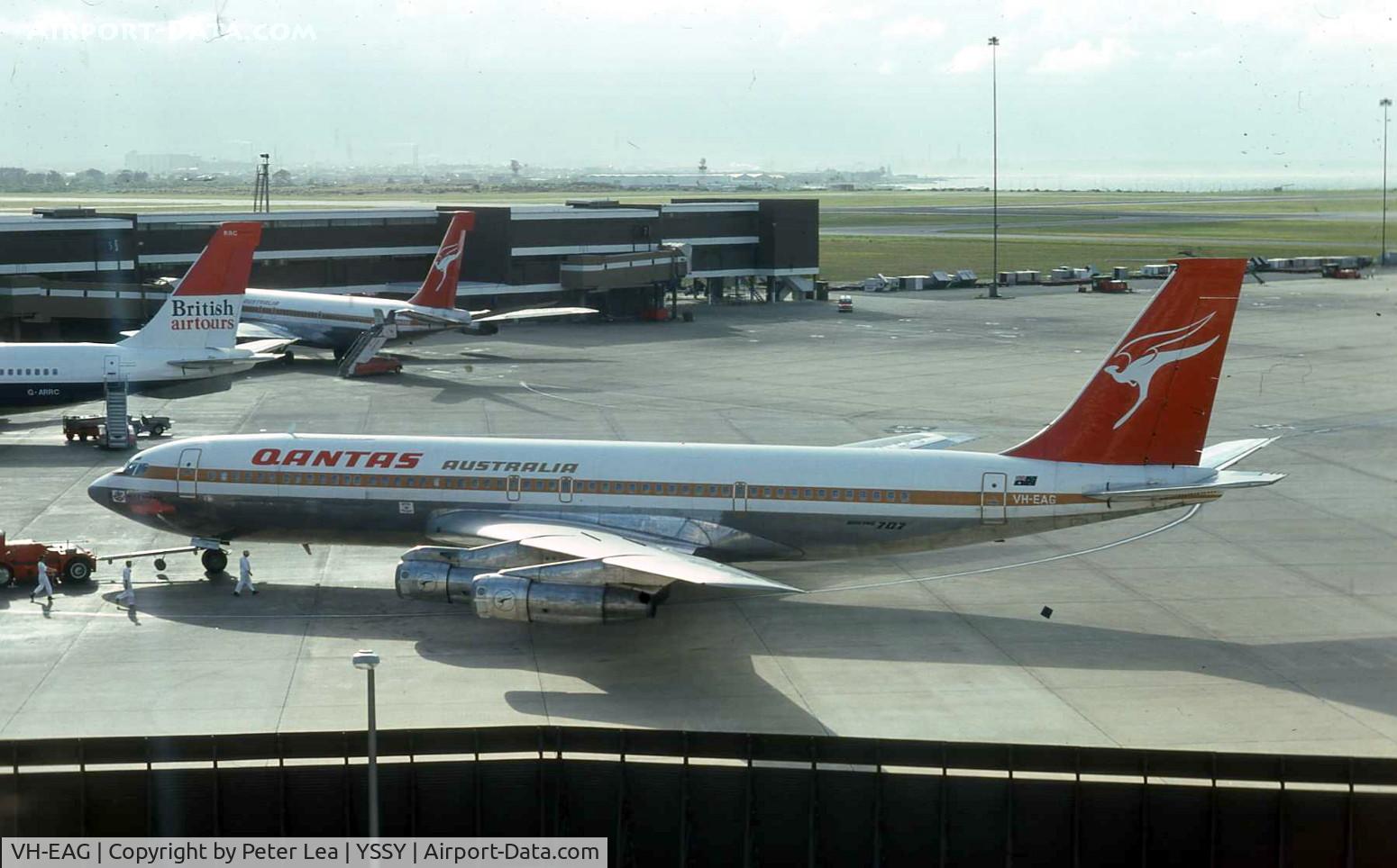 VH-EAG, 1968 Boeing 707-338C C/N 19627, Qantas Boeing 707-338C at Sydney Airport during the early 1980's