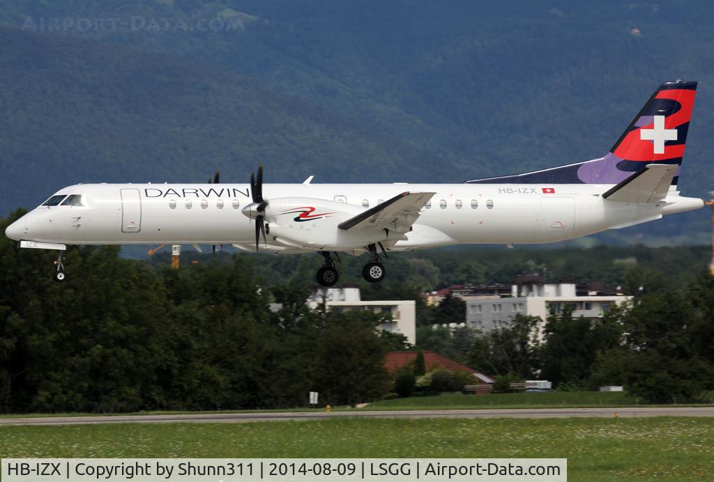 HB-IZX, 1996 Saab 2000 C/N 2000-041, Landing rwy 23
