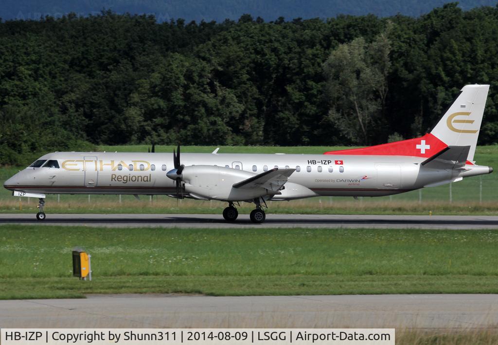 HB-IZP, 1996 Saab 2000 C/N 2000-031, Landing rwy 23