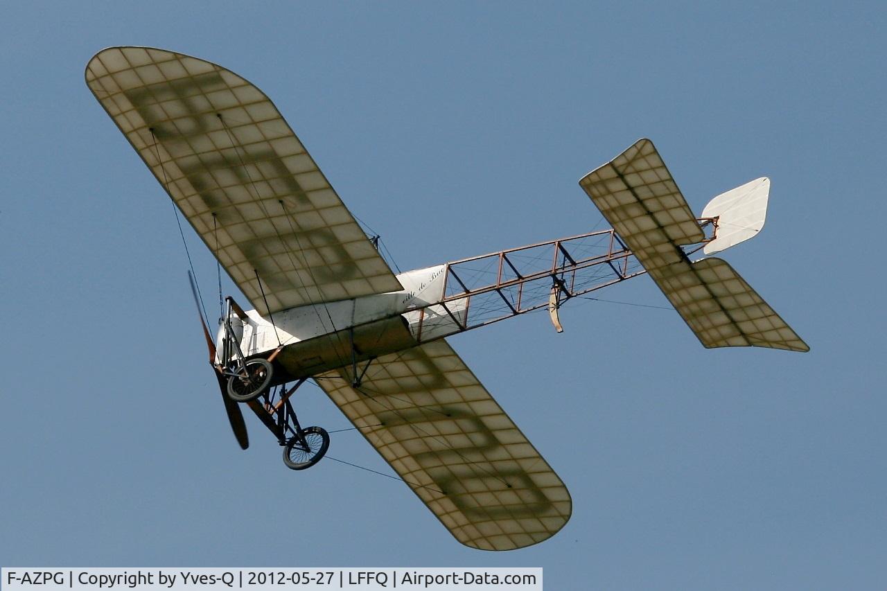 F-AZPG, Bleriot XI-2 Replica C/N SA-29, Blériot XI-2, La Ferté Alais Airfield (LFFQ) Air Show 2012