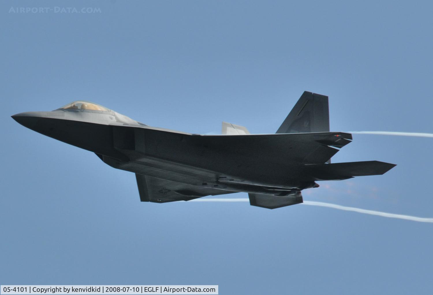 05-4101, 2003 Lockheed Martin F-22A Raptor C/N 645-4101, Validating at Farnborough International 2008.