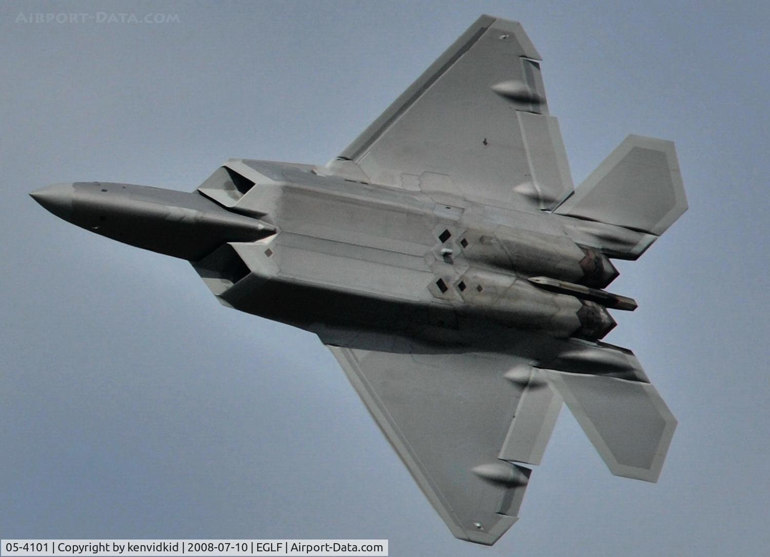 05-4101, 2003 Lockheed Martin F-22A Raptor C/N 645-4101, Validating at Farnborough International 2008.