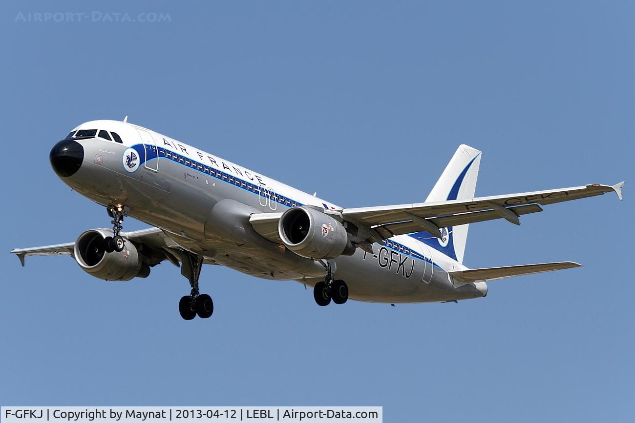 F-GFKJ, 1989 Airbus A320-211 C/N 0063, Air France retro livery