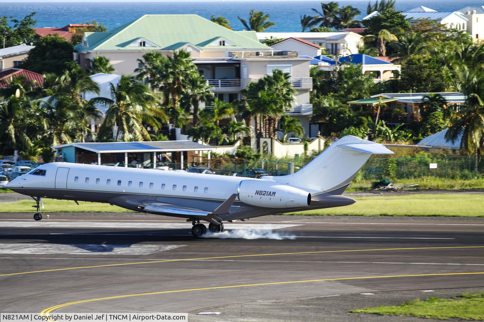 N821AM, 2005 Bombardier BD-700-1A10 Global Express C/N 9183, N821AM