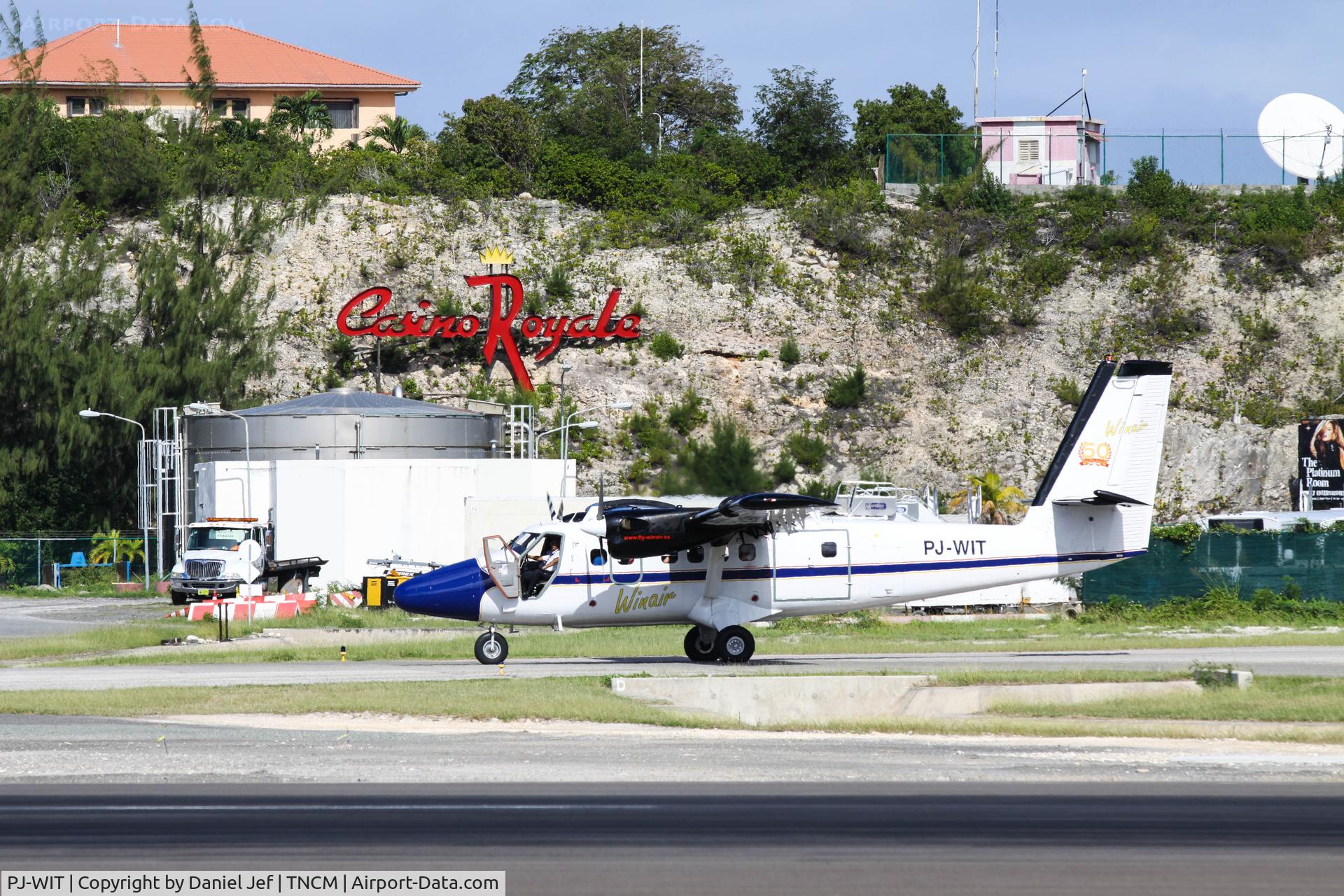 PJ-WIT, 1978 De Havilland Canada DHC-6-300 Twin Otter C/N 588, PJ-WIT