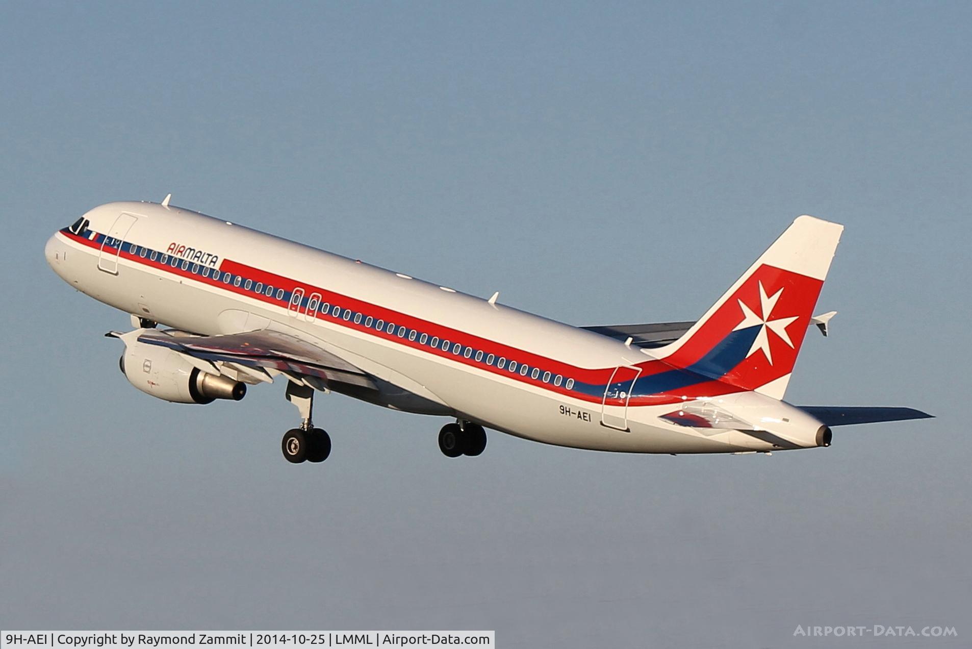 9H-AEI, 2004 Airbus A320-214 C/N 2189, A320 9H-AEI Air Malta