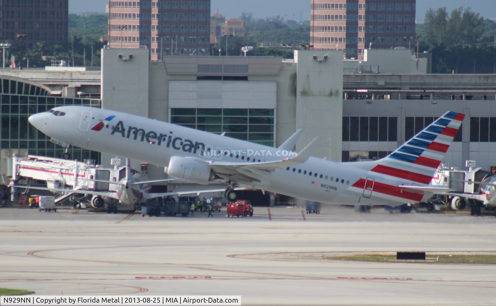 N929NN, 2012 Boeing 737-823 C/N 33322, American