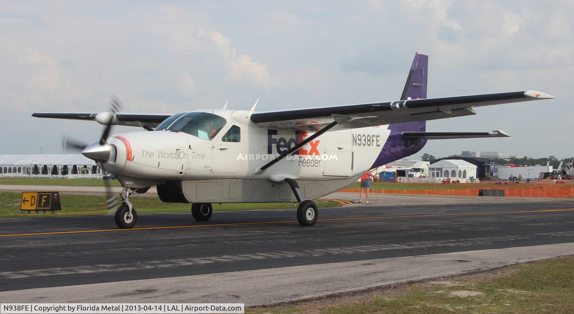 N938FE, 1987 Cessna 208B Super Cargomaster C/N 208B0038, Fed Ex Caravan