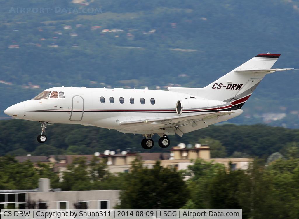 CS-DRW, 2007 Raytheon Hawker 800XPi C/N 258829, Landing rwy 23