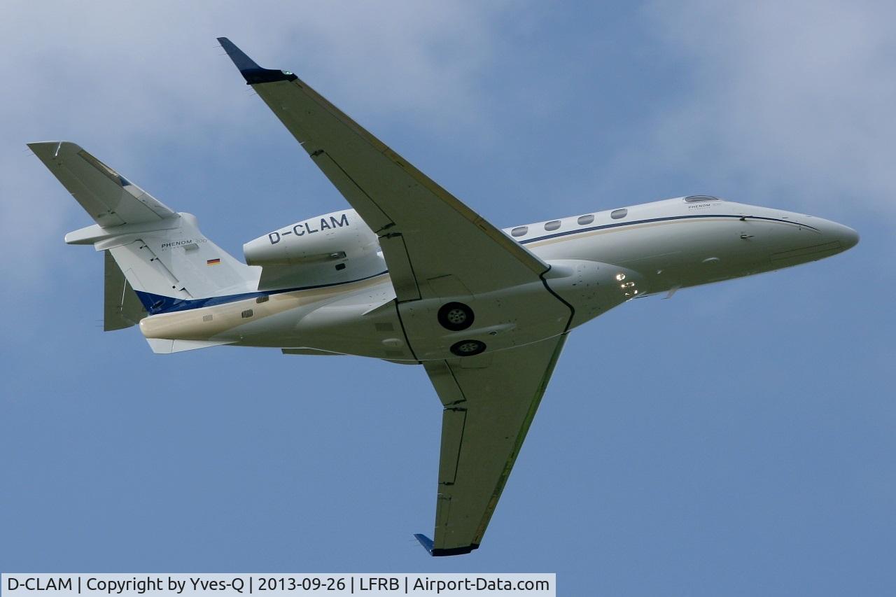 D-CLAM, 2012 Embraer EMB-505 Phenom 300 C/N 50500108, Embraer EMB-505 Phenom 300, Short approach rwy 25L, Brest-Bretagne airport (LFRB-BES)