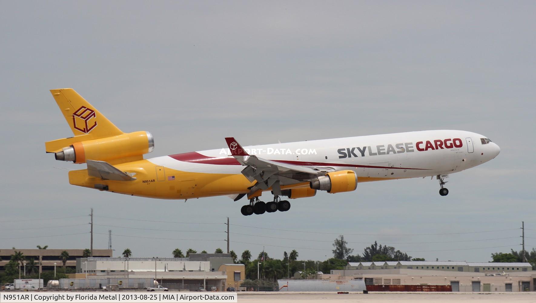 N951AR, 1991 McDonnell Douglas MD-11F C/N 48495, Skylease Cargo MD-11