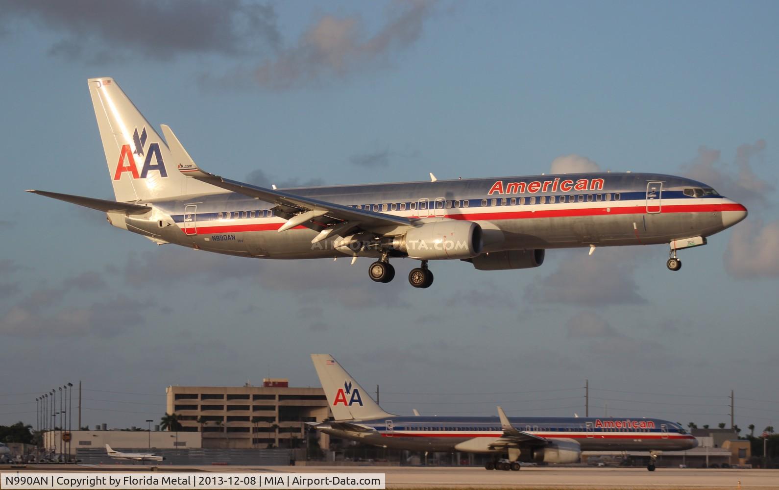 N990AN, 2009 Boeing 737-823 C/N 29563, American