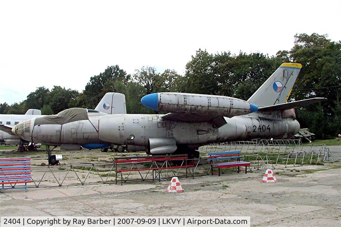 2404, Ilyushin Il-28RT C/N 52404, Ilyushin Il-28RT [52404] (Czech Air Force) Vyskov~OK 09/09/2007