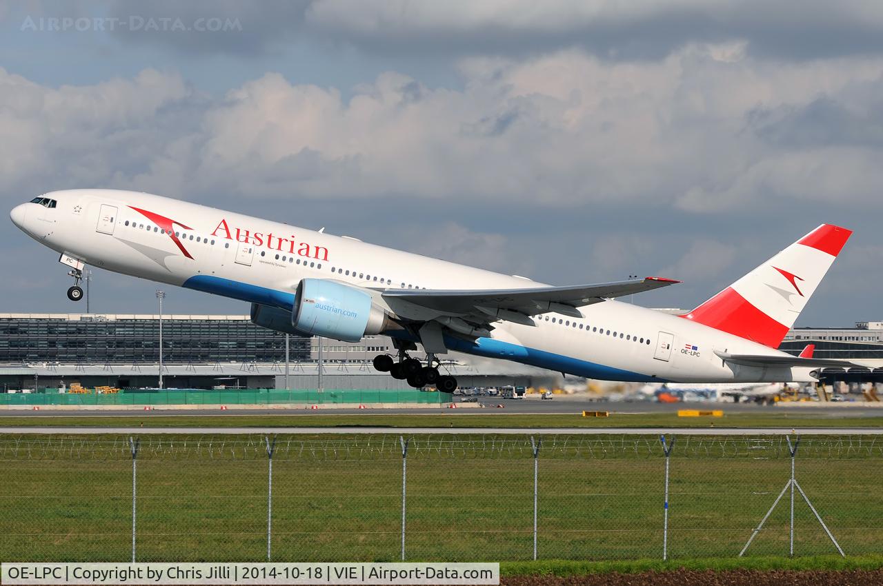 OE-LPC, 2002 Boeing 777-2Z9/ER C/N 29313, Austrian Airlines