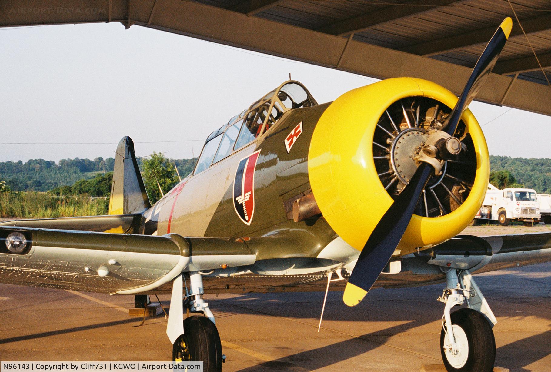 N96143, 1949 North American T-6G Texan C/N 168-54, T-6G Texan at Greenwood-Leflore KGWO, circa 2000.