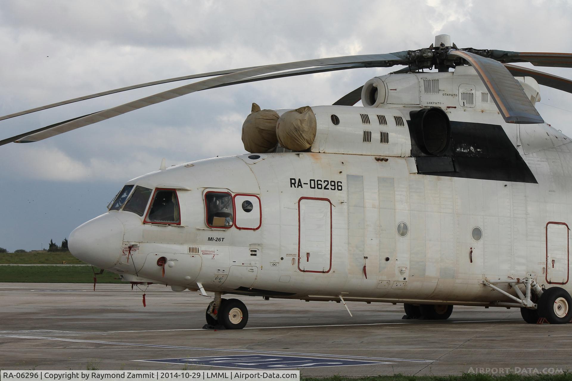 RA-06296, Mil Mi-26 Halo C/N 34001212112, Mil-Mi26 RA-06296 of Utair