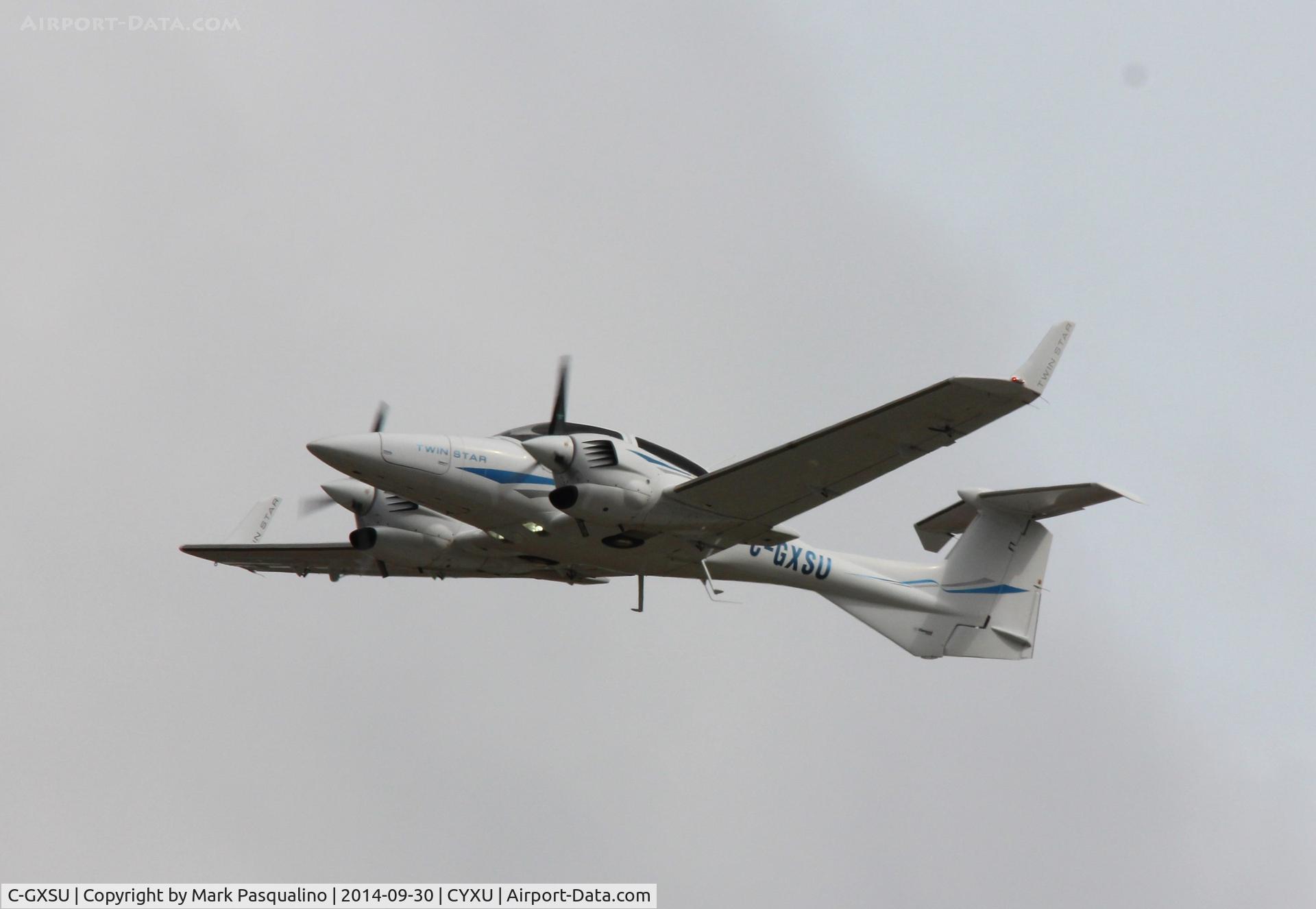 C-GXSU, 2007 Diamond DA-42 Twin Star C/N 42.AC111, Diamond DA-42