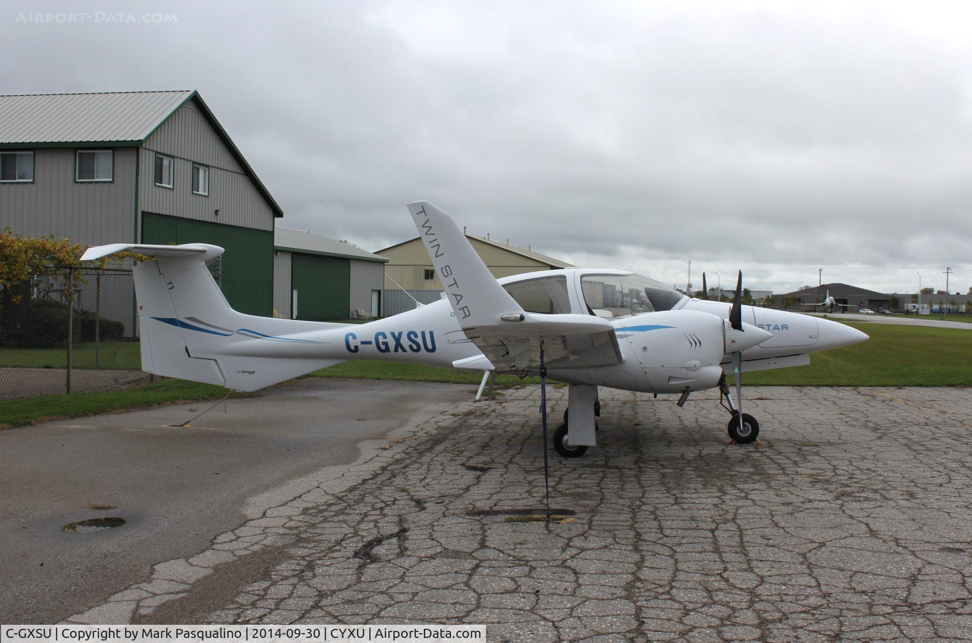 C-GXSU, 2007 Diamond DA-42 Twin Star C/N 42.AC111, Diamond DA-42