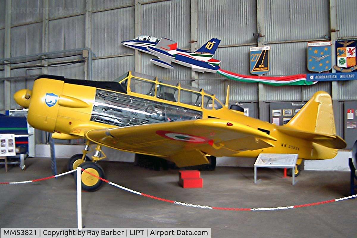 MM53821, Canadian Car & Foundry T-6H Harvard Mk.4M C/N CCF4-376, Canadian Car & Foundry T-6H Harvard Mk.M [CCF4-376] (Italian Air Force) Vicenza~I 17/07/2004