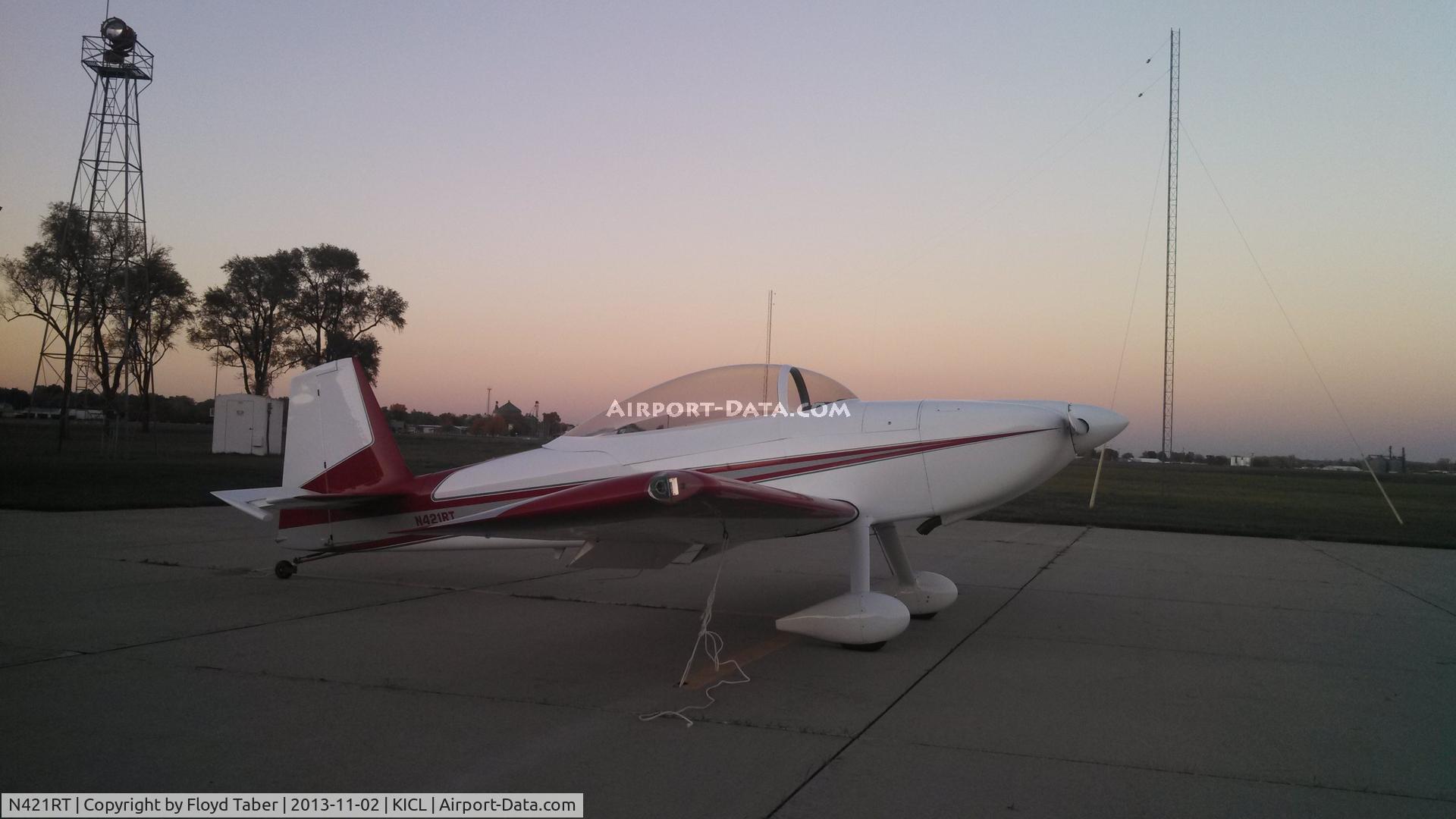 N421RT, Vans RV-8 C/N 82522, Sitting peacefully at KICL