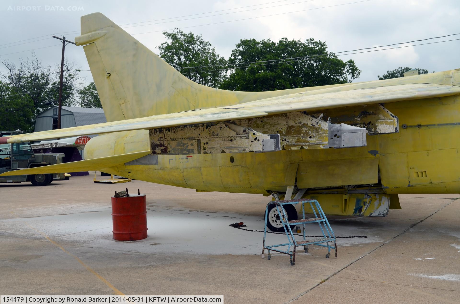 154479, LTV A-7B Corsair II C/N B-119, Pylons Fort Worth Aviation Museum