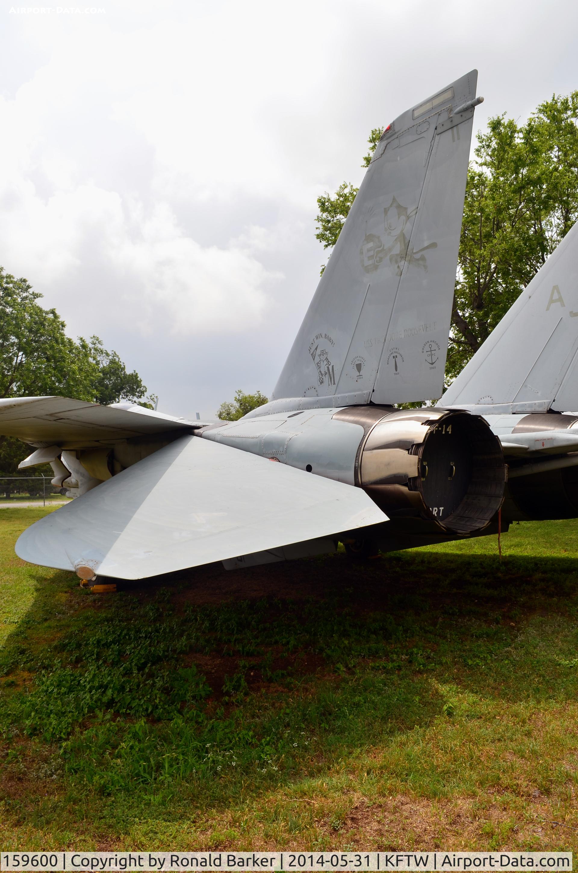 159600, Grumman F-14D Tomcat C/N DR-5, Fort Worth Aviation Museum
