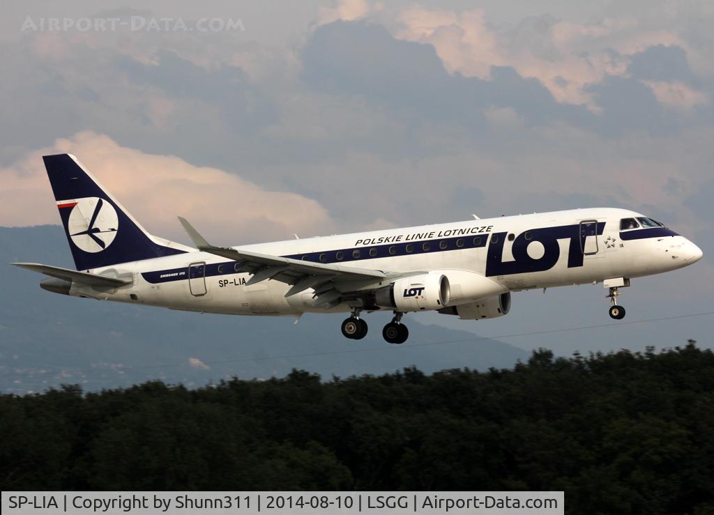 SP-LIA, 2006 Embraer 175STD (ERJ-170-200STD) C/N 17000125, Landing rwy 23