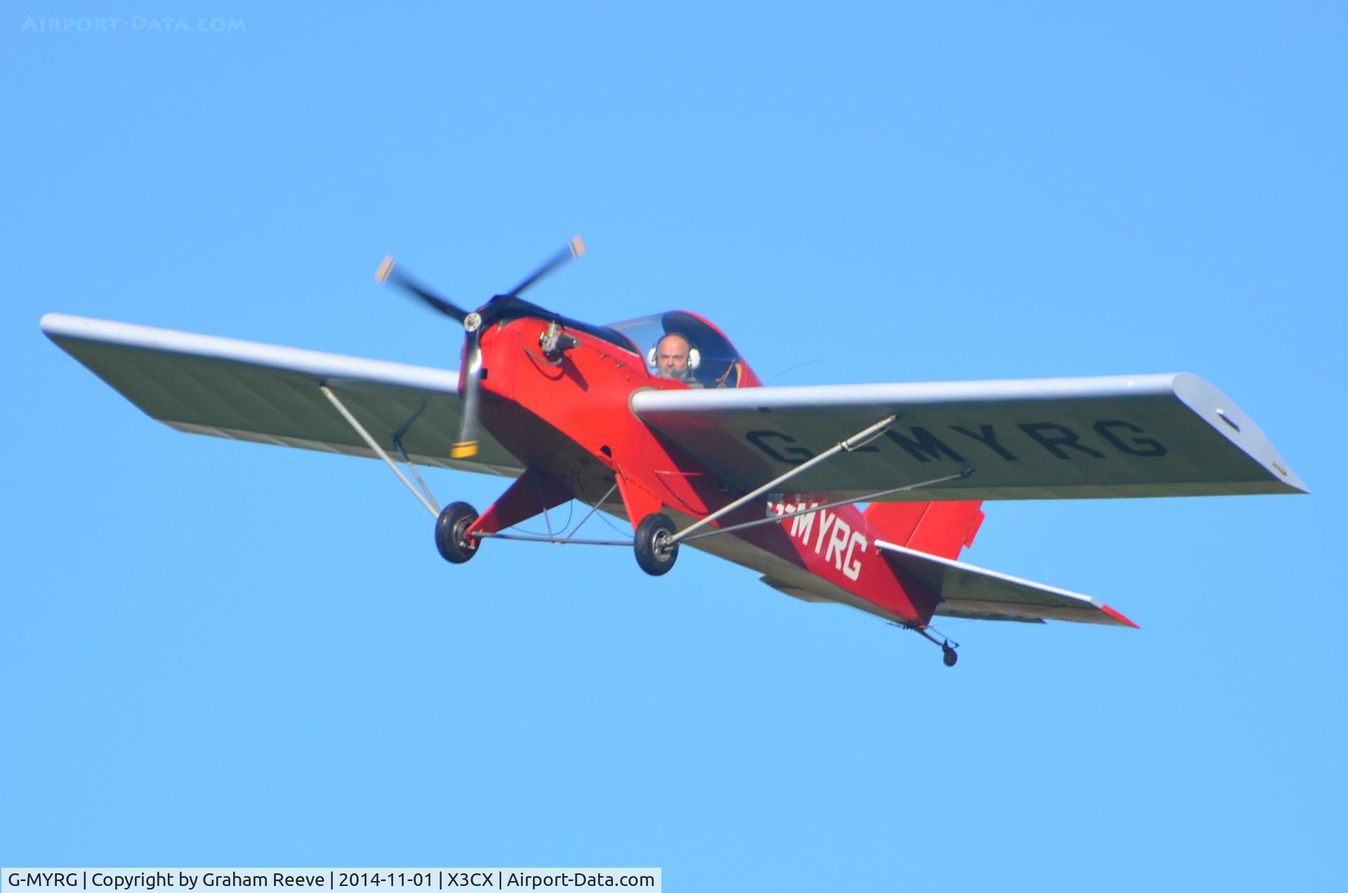 G-MYRG, 1998 Team Mini-Max C/N PFA 186-11891, Departing from Northrepps.