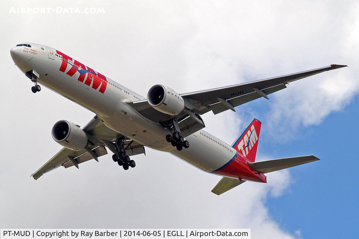 PT-MUD, 2008 Boeing 777-32W/ER C/N 37667, Boeing 777-32WER [37667] (TAM Brasil) Home~G 05/06/2014. On approach 27R.