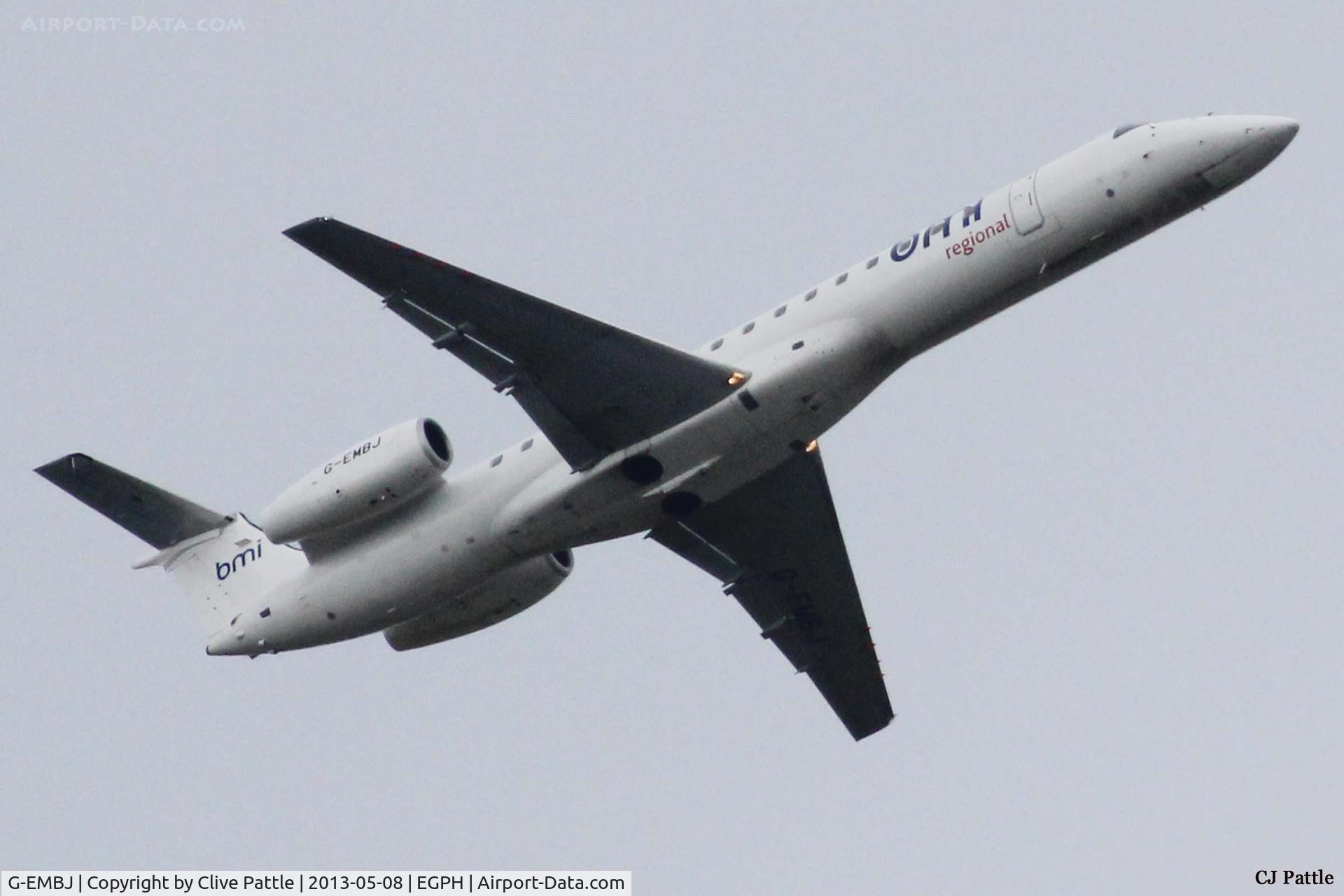 G-EMBJ, 1999 Embraer ERJ-145EU (EMB-145EU) C/N 145134, Steep climb-out from Edinburgh