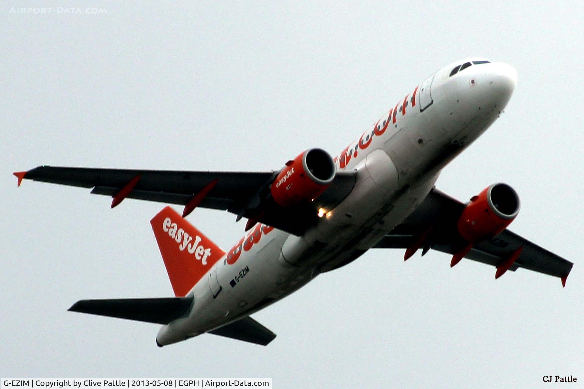 G-EZIM, 2005 Airbus A319-111 C/N 2495, Take off from Edinburgh