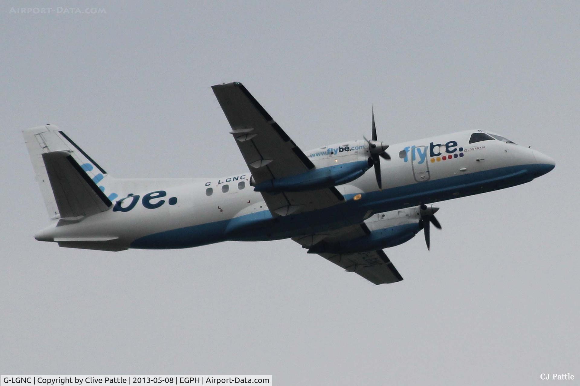 G-LGNC, 1992 Saab 340B C/N 340B-318, In action at Edinburgh