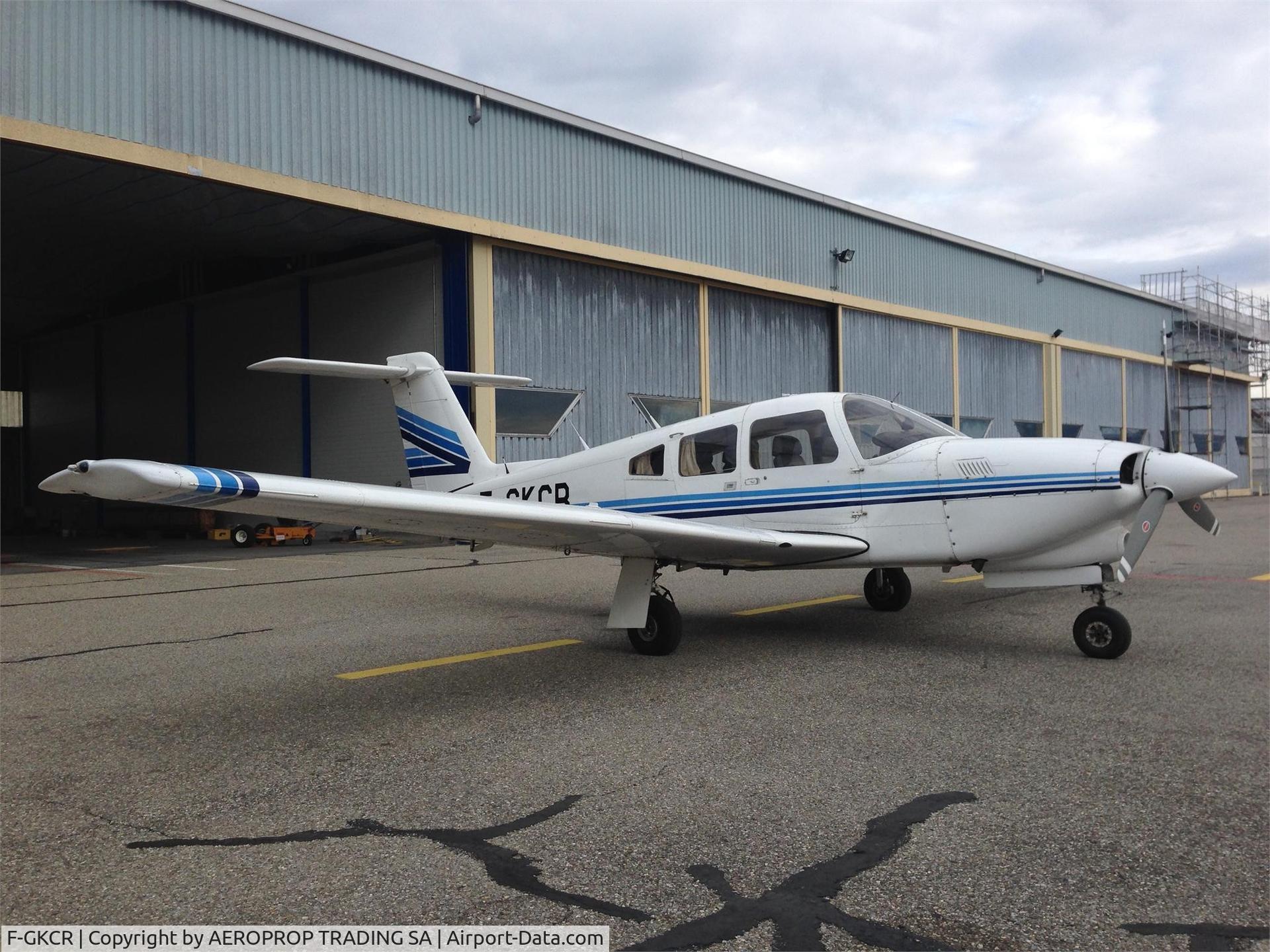 F-GKCR, 1978 Piper PA-28RT-201T Arrow IV C/N 28R8131078, Piper PA-28RT-201T